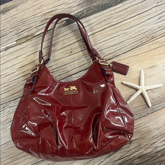 Coach Madison Maggie Red Glossy Patent Shoulder Bag in Deep Red - Picture 2 of 11